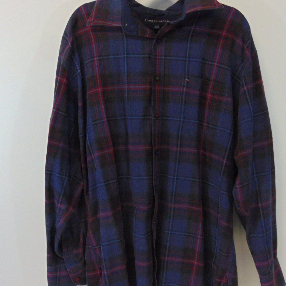 Men's XL Tommy Hilfiger Button Down Long Sleeve
